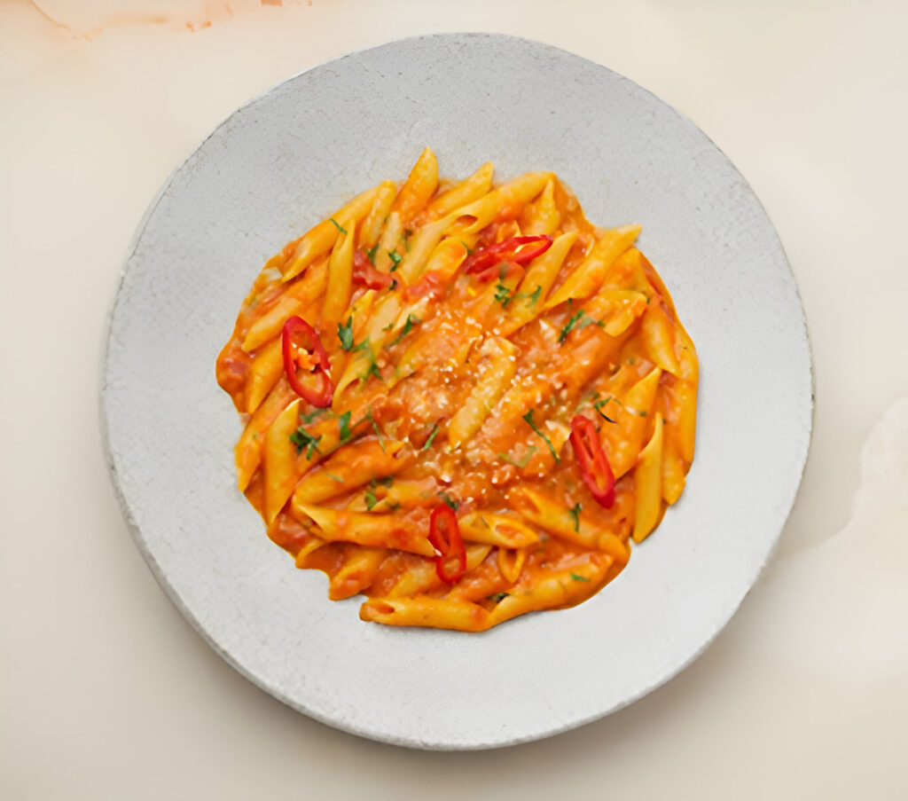 A plate of red sauce pasta