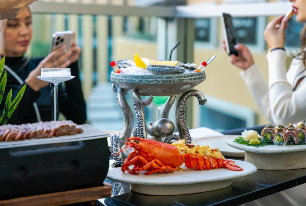 2 ladies having lobster lunch